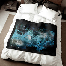Load image into Gallery viewer, Sweatshirt Blanket Title Wolf Dreams -