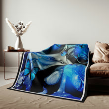 Load image into Gallery viewer, Sweatshirt Blanket Blue Magic
