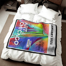 Load image into Gallery viewer, Sweatshirt Blanket Magazine Style
